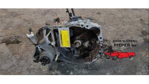 Gebruikte Automaatbak Renault Twingo (C06) 1.2 Prijs € 157,50 Margeregeling aangeboden door Autosloperij Pieper BV