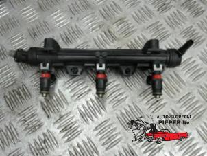 Gebruikte Galerij (Injectie) Volkswagen Polo IV (9N1/2/3) Prijs € 57,75 Margeregeling aangeboden door Autosloperij Pieper BV