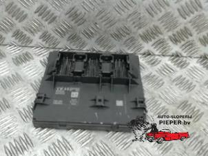 Gebruikte Comfort Module Volkswagen Passat Variant (365) 1.4 TSI 16V Prijs € 78,75 Margeregeling aangeboden door Autosloperij Pieper BV