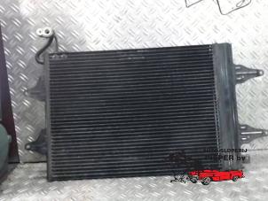 Gebruikte Airco Condensor Volkswagen Polo IV (9N1/2/3) 1.4 16V Prijs € 42,00 Margeregeling aangeboden door Autosloperij Pieper BV