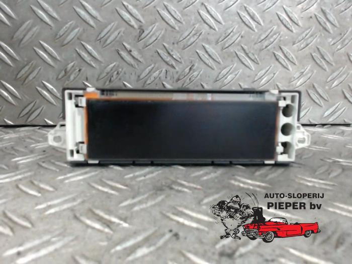 Gebruikte Display Interieur Peugeot Expert (G9) 1.6 HDi 90 Prijs € 26,25 Margeregeling aangeboden door Autosloperij Pieper BV