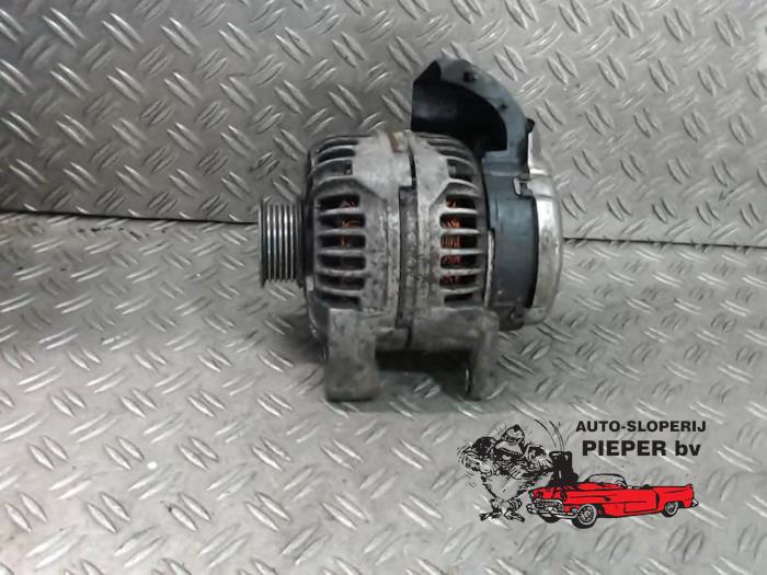 Gebruikte Dynamo Opel Vectra C GTS 3.2 V6 24V Prijs € 36,75 Margeregeling aangeboden door Autosloperij Pieper BV
