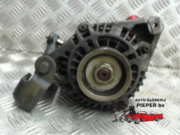 Gebruikte Dynamo Nissan Primera (P11) 2.0 16V Prijs € 42,00 Margeregeling aangeboden door Autosloperij Pieper BV
