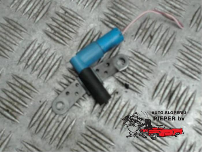 Gebruikte Krukas sensor Renault Twingo II (CN) 1.2 Prijs € 15,75 Margeregeling aangeboden door Autosloperij Pieper BV