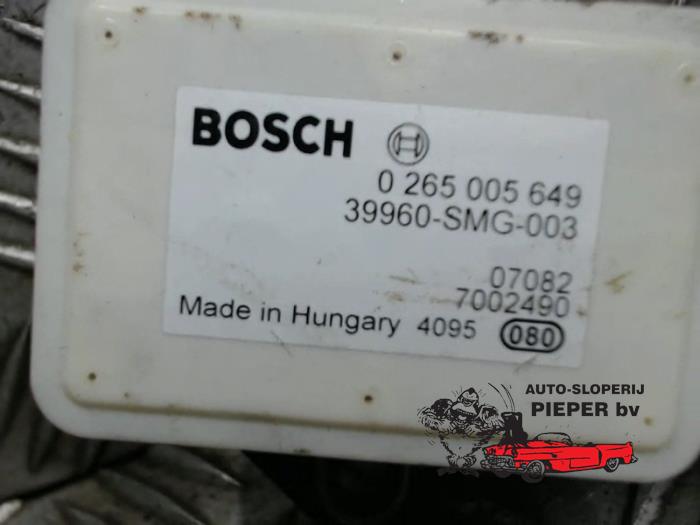 Esp computer van een Honda Civic (FK/FN) 1.8i VTEC 16V 2007