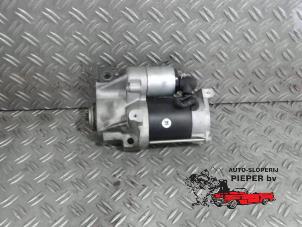 Gebruikte Startmotor Opel Signum (F48) 3.0 CDTI V6 24V Prijs op aanvraag aangeboden door Autosloperij Pieper BV