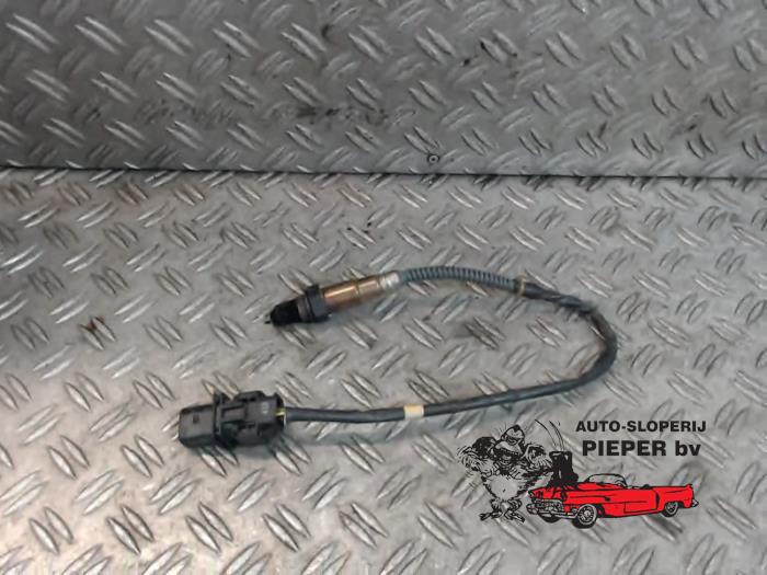 Gebruikte Lambda Sonde Volkswagen Polo IV (9N1/2/3) 1.4 TDI 80 Prijs € 31,50 Margeregeling aangeboden door Autosloperij Pieper BV