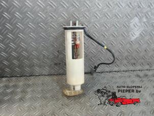 Gebruikte Benzinepomp Volvo V70 (GW/LW/LZ) 2.5 10V Prijs € 52,50 Margeregeling aangeboden door Autosloperij Pieper BV