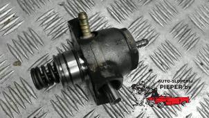 Gebruikte Hogedrukpomp Volkswagen Golf VII (AUA) 2.0 GTI 16V Performance Package Prijs € 52,50 Margeregeling aangeboden door Autosloperij Pieper BV