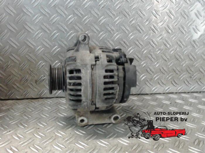 Gebruikte Dynamo Ford Transit 2.0 TDdi 16V 260S Prijs € 52,50 Margeregeling aangeboden door Autosloperij Pieper BV
