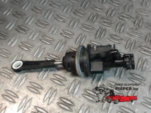 Gebruikte Koppeling Hoofd Cilinder Audi A6 (C7) 2.0 TDI 16V Prijs € 31,50 Margeregeling aangeboden door Autosloperij Pieper BV