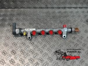 Gebruikte Injector brug Audi A6 (C7) 2.0 TDI 16V Prijs op aanvraag aangeboden door Autosloperij Pieper BV