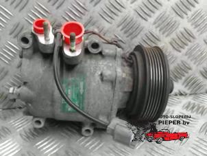 Gebruikte Aircopomp Honda Civic (EP/EU) 1.6 16V VTEC Prijs € 78,75 Margeregeling aangeboden door Autosloperij Pieper BV