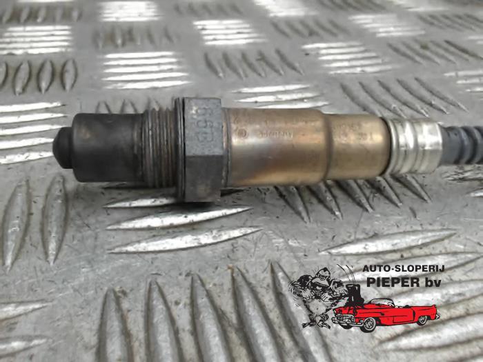 Lambda Sonde van een Volkswagen Polo IV (9N1/2/3) 1.9 TDI 100 2009