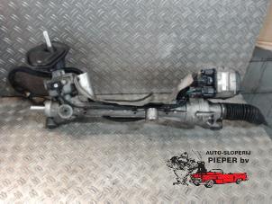 Gebruikte Stuurhuis Volvo V40 (MV) 2.0 D4 16V Prijs op aanvraag aangeboden door Autosloperij Pieper BV