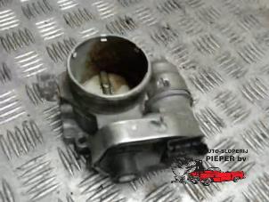 Gebruikte Gasklephuis Citroen C5 I Berline (DC) 2.0 HPI 16V Prijs op aanvraag aangeboden door Autosloperij Pieper BV