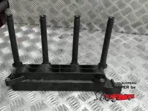 Gebruikte Bobine Citroen C5 I Berline (DC) 2.0 HPI 16V Prijs op aanvraag aangeboden door Autosloperij Pieper BV