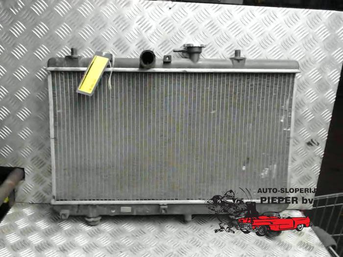 Gebruikte Radiateur Kia Rio (DC22/24) 1.3 Prijs € 42,00 Margeregeling aangeboden door Autosloperij Pieper BV