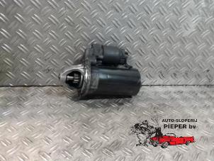 Gebruikte Startmotor Mercedes Vito (638.0) 2.3 110D Prijs op aanvraag aangeboden door Autosloperij Pieper BV