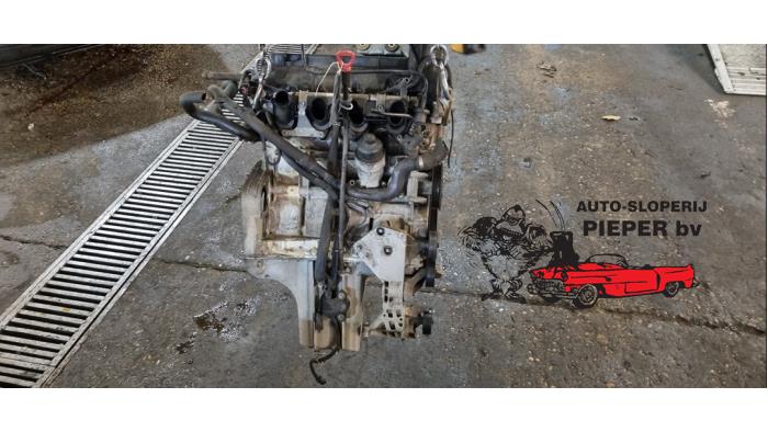 Gebruikte Motor Mercedes A (W168) 1.4 A-140 Prijs € 420,00 Margeregeling aangeboden door Autosloperij Pieper BV