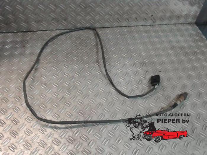 Gebruikte Lambda Sonde Volkswagen Passat (3B3) 2.3 V5 20V Prijs € 42,00 Margeregeling aangeboden door Autosloperij Pieper BV