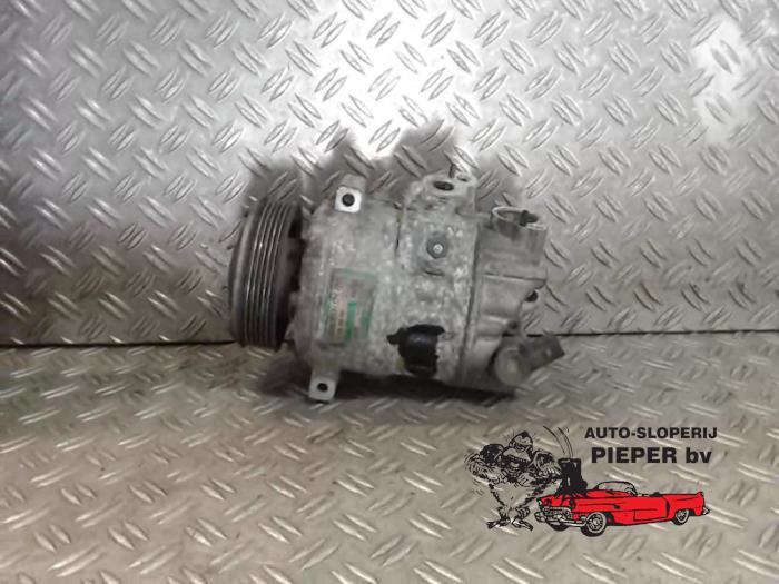 Gebruikte Aircopomp Volkswagen Caddy III (2KA,2KH,2CA,2CH) 1.9 TDI Prijs € 94,50 Margeregeling aangeboden door Autosloperij Pieper BV