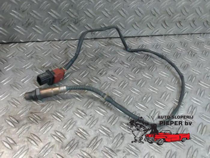 Gebruikte Lambda Sonde Audi A6 (C6) 3.0 TDI V6 24V Quattro Prijs € 36,75 Margeregeling aangeboden door Autosloperij Pieper BV