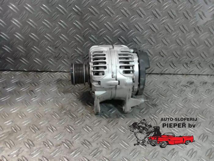 Gebruikte Dynamo Seat Inca (6K9) 1.9 SDI Prijs € 42,00 Margeregeling aangeboden door Autosloperij Pieper BV