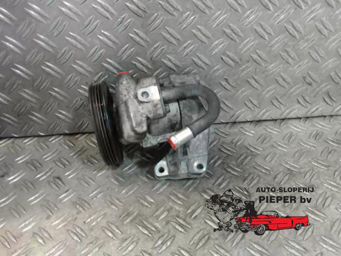 Gebruikte Pomp Servo Chevrolet Aveo (250) 1.4 16V LS Prijs € 42,00 Margeregeling aangeboden door Autosloperij Pieper BV