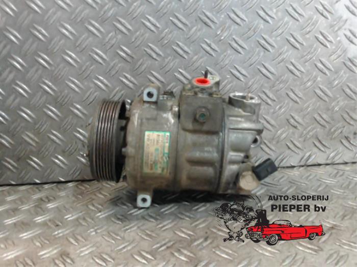 Gebruikte Aircopomp Volkswagen Caddy III (2KA,2KH,2CA,2CH) 1.9 TDI Prijs € 78,75 Margeregeling aangeboden door Autosloperij Pieper BV