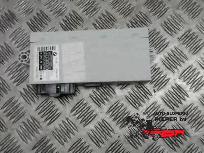 Gebruikte Computer Body Control BMW 5 serie (E60) 545i 32V Prijs € 78,75 Margeregeling aangeboden door Autosloperij Pieper BV