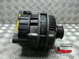 Gebruikte Dynamo BMW 3 serie (E46/4) 320d 16V Prijs op aanvraag aangeboden door Autosloperij Pieper BV