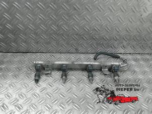 Gebruikte Injector brug Nissan Qashqai (J10) 2.0 16V Prijs op aanvraag aangeboden door Autosloperij Pieper BV