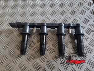 Gebruikte Bobine Opel Astra H SW (L35) 1.6 16V Twinport Prijs op aanvraag aangeboden door Autosloperij Pieper BV