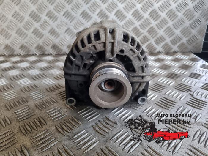 Gebruikte Alternator Opel Astra H SW (L35) 1.6 16V Twinport Prijs € 42,00 Margeregeling aangeboden door Autosloperij Pieper BV