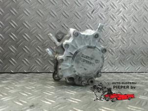 Gebruikte Videpomp (Diesel) Volkswagen Passat Variant (3C5) 2.0 TDI 16V 140 Prijs € 52,50 Margeregeling aangeboden door Autosloperij Pieper BV