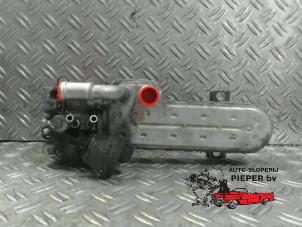 Gebruikte EGR koeler Volkswagen Passat Variant (3C5) 2.0 TDI 16V 140 Prijs € 52,50 Margeregeling aangeboden door Autosloperij Pieper BV