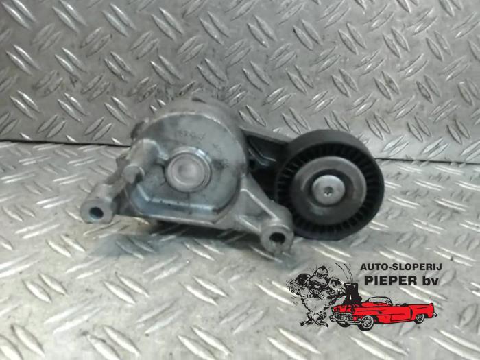Gebruikte Spanrol Multiriem Volkswagen Passat Variant (3C5) 2.0 TDI 16V 140 Prijs € 15,75 Margeregeling aangeboden door Autosloperij Pieper BV