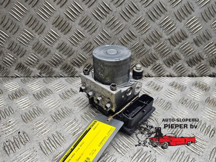 Gebruikte ABS Pomp Citroen Berlingo 1.6 HDi 90 Phase 1 Prijs € 183,75 Margeregeling aangeboden door Autosloperij Pieper BV