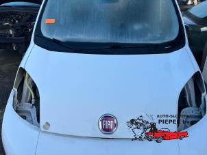 Gebruikte Motorkap Fiat Qubo Prijs € 200,00 Margeregeling aangeboden door Autosloperij Pieper BV