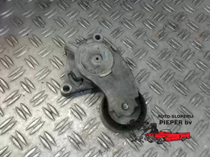Gebruikte Spanner multiriem Volvo V40 (MV) 1.6 D2 Prijs € 26,25 Margeregeling aangeboden door Autosloperij Pieper BV