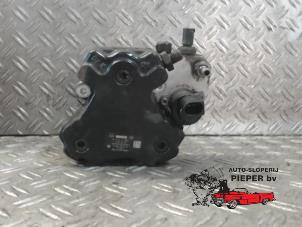 Gebruikte Hogedrukpomp Mercedes B (W245) 2.0 B-180 CDI 16V Prijs € 157,50 Margeregeling aangeboden door Autosloperij Pieper BV