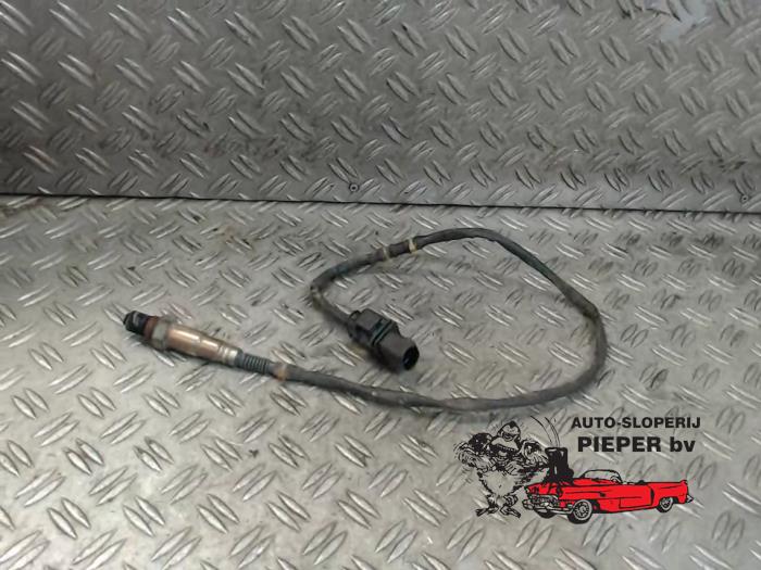 Lambda Sonde van een Volkswagen Transporter T5 2.5 TDi 2008