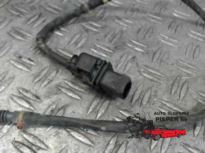 Lambda Sonde van een Volkswagen Transporter T5 2.5 TDi 2008