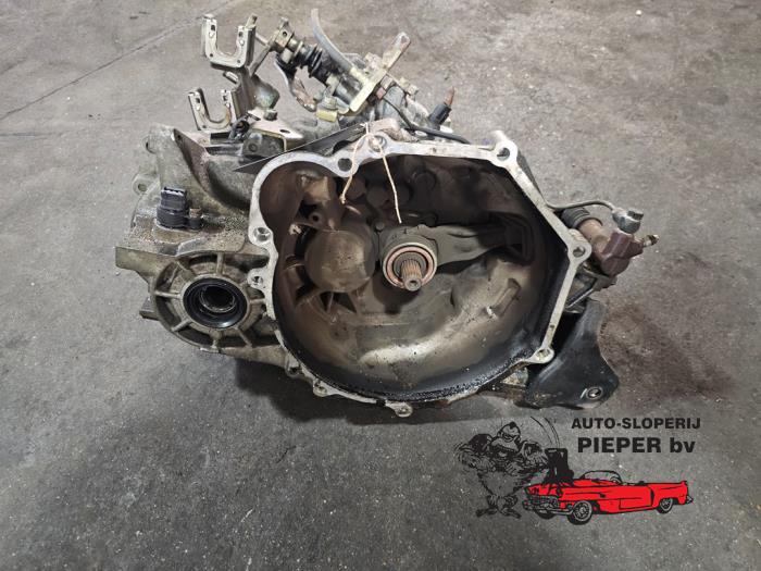 Gebruikte Versnellingsbak Mitsubishi Lancer Wagon (CS/CT) 1.6 16V Prijs € 210,00 Margeregeling aangeboden door Autosloperij Pieper BV