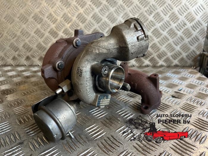 Gebruikte Turbo Volkswagen Polo IV (9N1/2/3) 1.4 TDI 80 Prijs € 183,75 Margeregeling aangeboden door Autosloperij Pieper BV