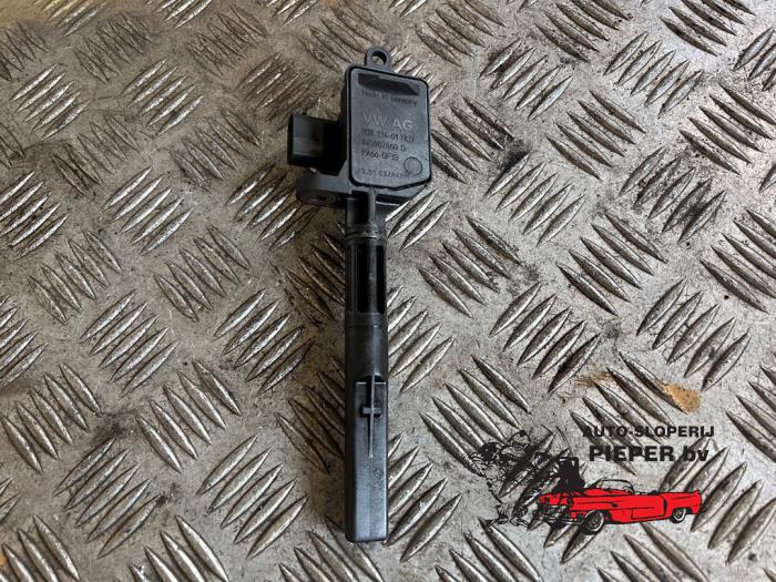 Gebruikte Olie niveau sensor Volkswagen Polo IV (9N1/2/3) 1.2 Prijs € 15,75 Margeregeling aangeboden door Autosloperij Pieper BV