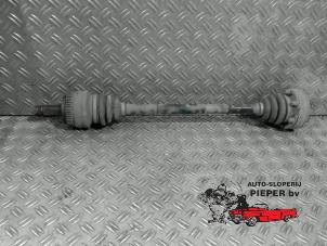 Gebruikte Aandrijfas rechts-achter BMW 1 serie (E87/87N) 118d 16V Prijs op aanvraag aangeboden door Autosloperij Pieper BV