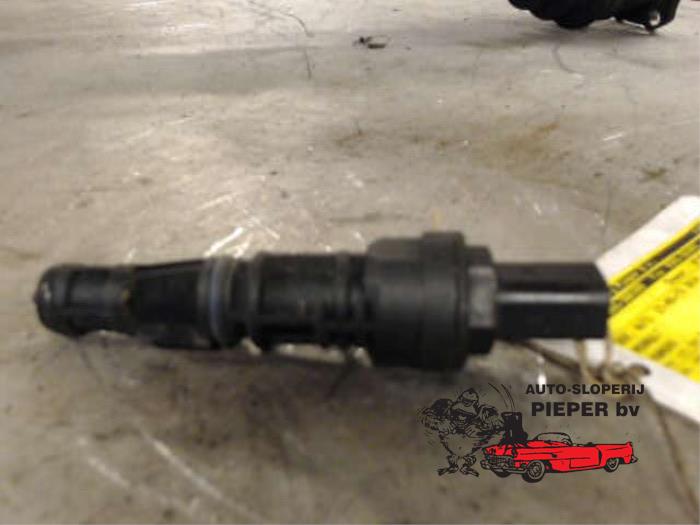Gebruikte Snelheid Sensor Renault Kangoo Express (FC) 1.5 dCi 60 Prijs € 21,00 Margeregeling aangeboden door Autosloperij Pieper BV