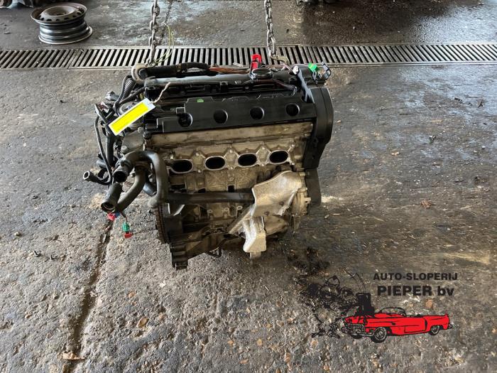 Gebruikte Motor Peugeot 307 CC (3B) 2.0 16V Prijs € 1.050,00 Margeregeling aangeboden door Autosloperij Pieper BV